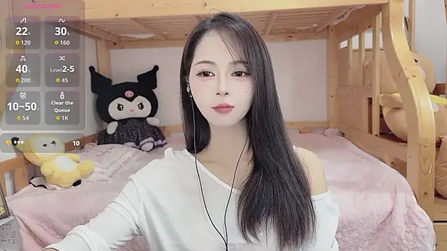 Sue101010 online show from 09.27.25