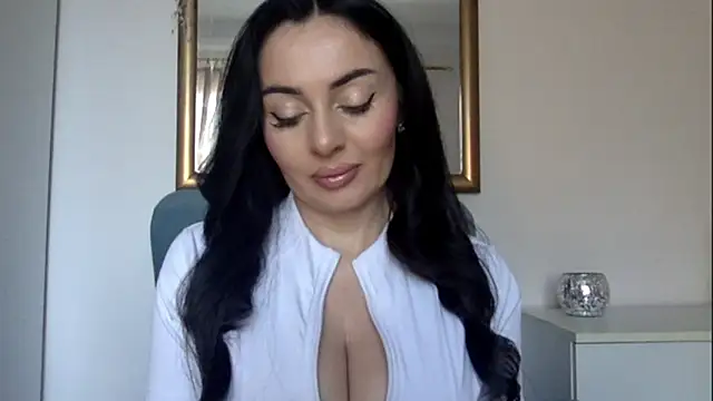 Snapshot of StellaSensual chatting on 02.26.26 StellaSensual online show from 02.26.26