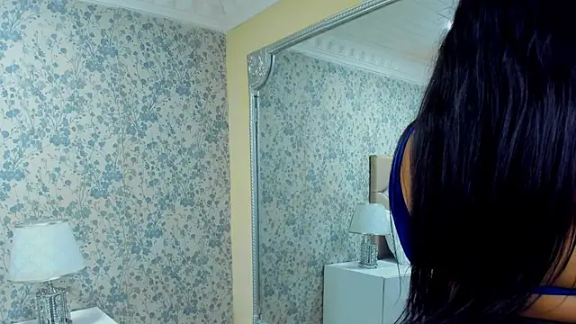 AlahiaJoness online show from 09.12.25