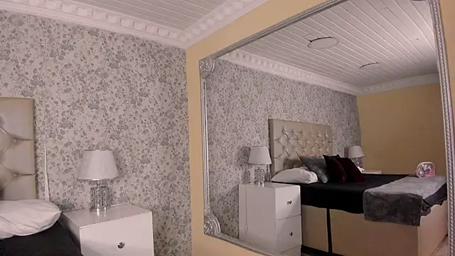 AlahiaJoness online show from 09.30.25