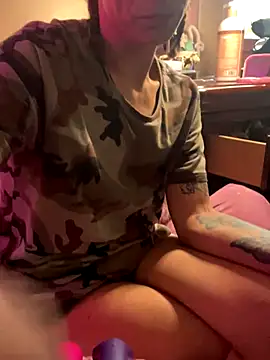 Snapshot of d3luluxx chatting on 11.01.25 d3luluxx online show from 11.01.25