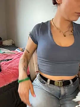 Snapshot of d3luluxx chatting on 02.27.26 d3luluxx online show from 02.27.26