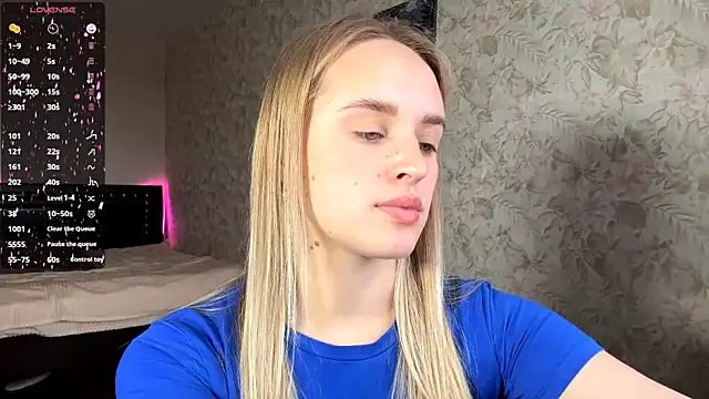 ElisabetLorney online show from 11.22.25