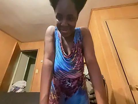 saltlightEmber online show from 11.06.25