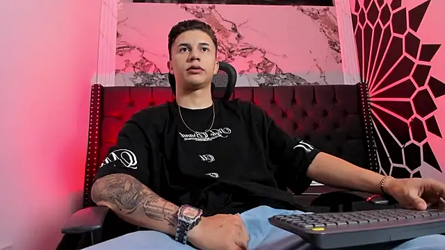 Snapshot of liaamsmiith_ chatting on 02.02.26 liaamsmiith online show from 02.02.26