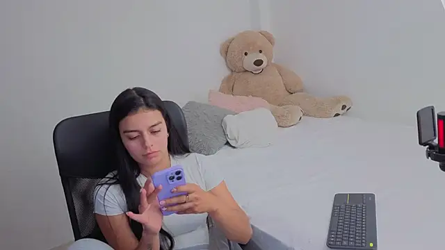 valerihouse online show from 02.12.26