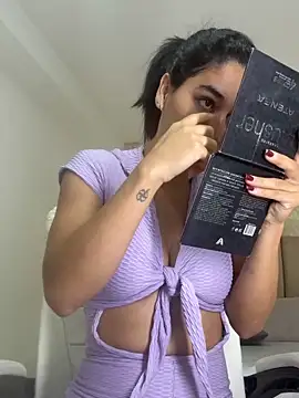 Scarlett 12 online show from 03.15.26