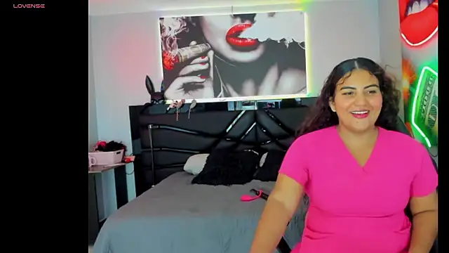 Snapshot of Sara_Bdsm_ chatting on 02.08.26 Sara Bdsm online show from 02.08.26