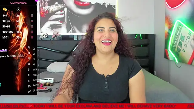 Snapshot of Sara_Bdsm_ chatting on 02.20.26 Sara Bdsm online show from 02.20.26