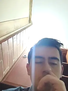 Snapshot of -mrpaul chatting on 09.25.25 -mrpaul online show from 09.25.25