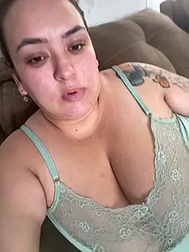 Snapshot of bruna438 chatting on 03.10.26 bruna438 online show from 03.10.26