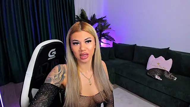 xPuka online show from 02.24.26