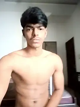 monster 33 online show from 01.11.26