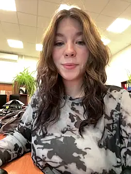 Mimiumuy online show from 10.15.25