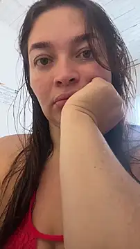 Snapshot of sarahreyess_11 chatting on 11.14.25 sarahreyess 11 online show from 11.14.25