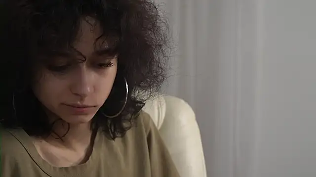 Snapshot of MimiLicks chatting on 11.08.25 MimiLicks online show from 11.08.25