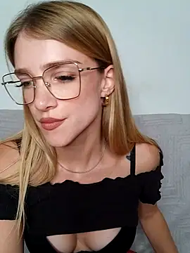 TeaseRosie online show from 09.24.25