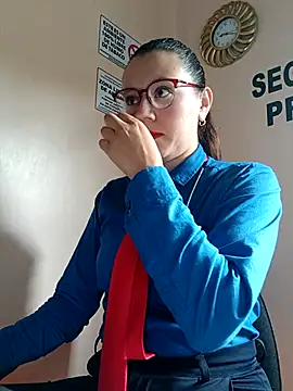 Hannah-colx online show from 10.02.25