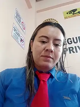 Hannah-colx online show from 04.12.26