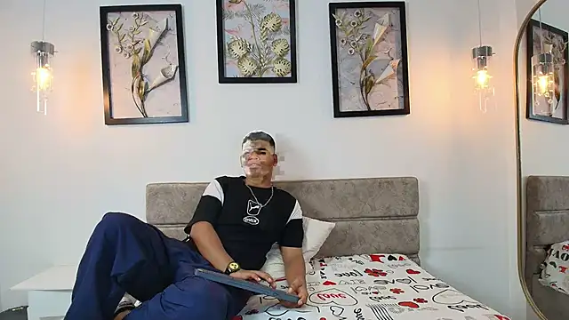 DannySamm online show from 10.13.25