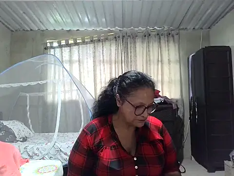  Cristal online show from 10.25.25