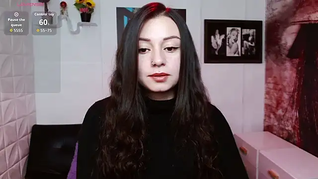 Eva Roussell online show from 03.10.26