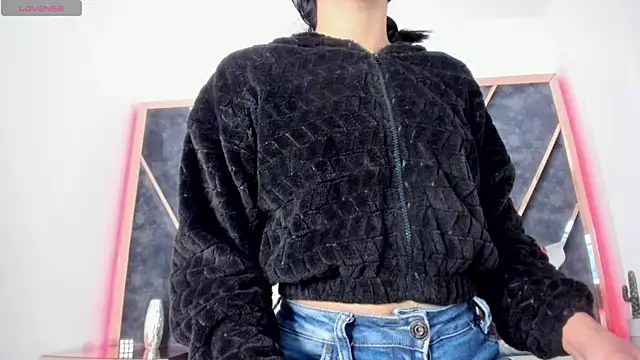 SusanaHenao online show from 10.11.25