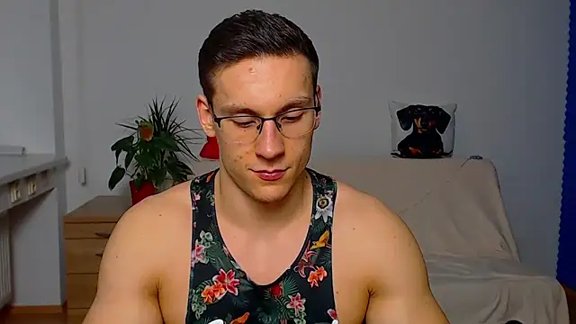 ZeinMiracles online show from 12.15.25