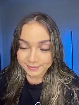 AnnyLopezzz  online show from 10.25.25