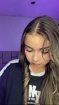 AnnyLopezzz  online show from 02.14.26