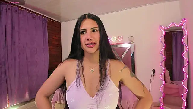 Snapshot of Babyvenu_tay chatting on 02.26.26 Babyvenu tay online show from 02.26.26