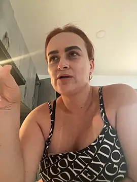 kattywil online show from 11.20.25