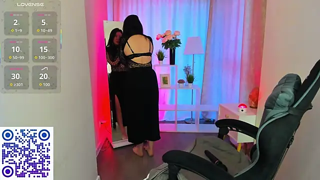 Snapshot of Lea_shadom chatting on 06.19.26 Lea shadom online show from 06.19.26