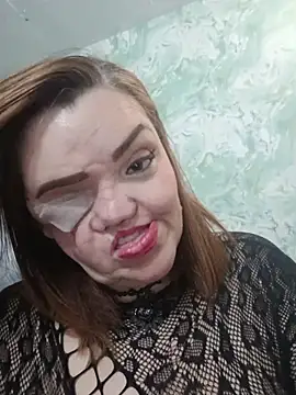 Snapshot of MayaLuna1 chatting on 11.09.25 MayaLuna1 online show from 11.09.25