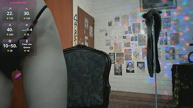 Snapshot of DiosaSexSymbol chatting on 09.16.25 DiosaSexSymbol online show from 09.16.25