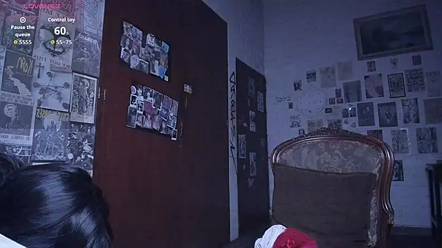 Snapshot of DiosaSexSymbol chatting on 10.16.25 DiosaSexSymbol online show from 10.16.25