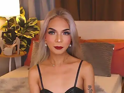 Snapshot of CelestinaMarquez0427 chatting on 10.04.25 CelestinaMarquez0427 online show from 10.04.25