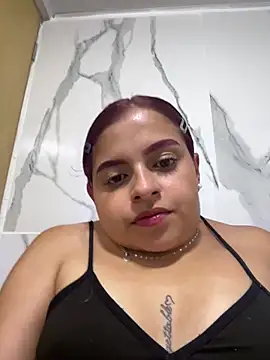 Snapshot of sbanna_valle_ chatting on 04.28.26 sbanna valle online show from 04.28.26