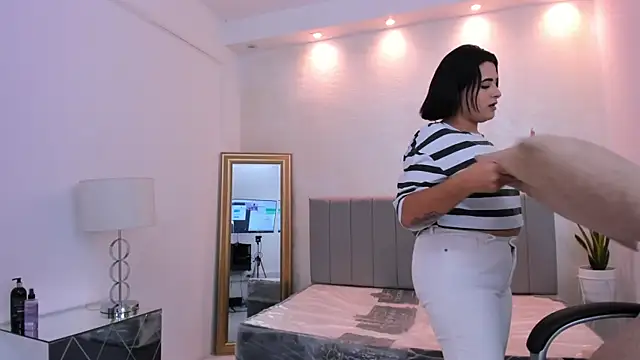 kendall roous online show from 09.17.25