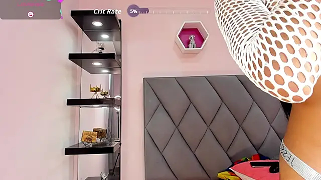 Amira Ember online show from 11.09.25