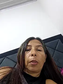 maleja23 online show from 09.11.25