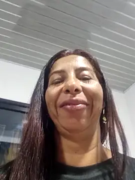 maleja23 online show from 10.13.25