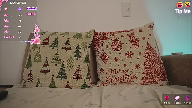 Roxybeautyy online show from 03.16.26