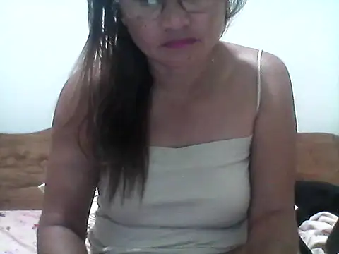 nathalie0045 online show from 04.03.26