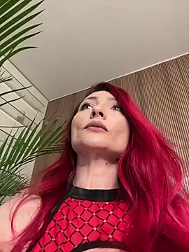 AlyxVonD online show from 12.18.25