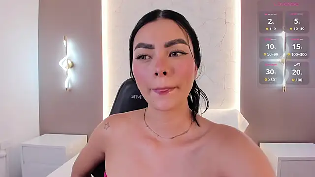 emily tolson online show from 12.13.25