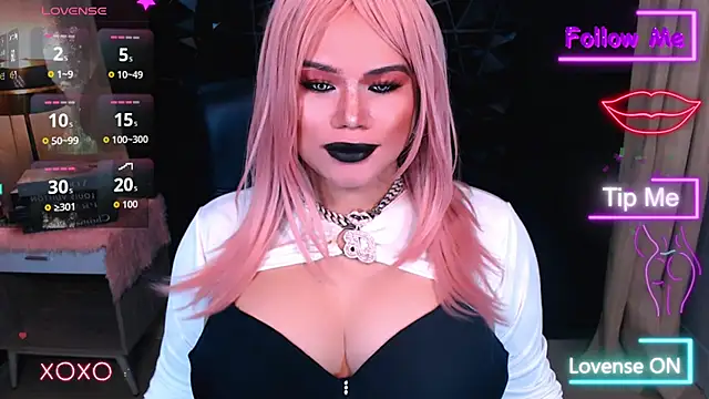 xHugeHarleySelfsuckerx online show from 10.31.25