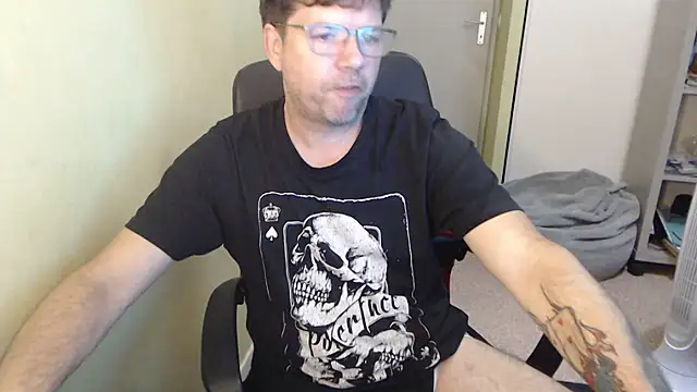 blueandwhite1 online show from 06.21.26