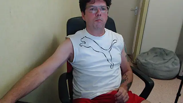 blueandwhite1 online show from 07.28.26
