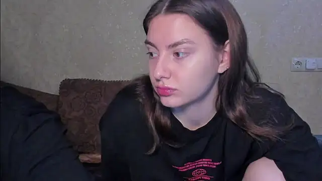 muuur fam online show from 12.14.25